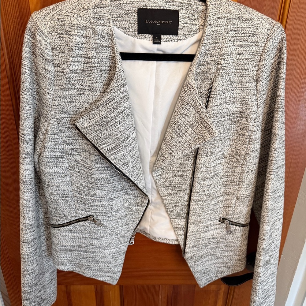 Banana Republic Women's Textured Gray Blazer